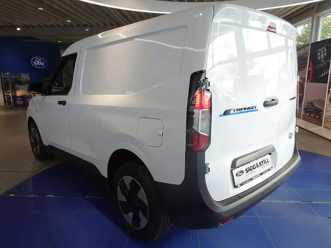 Ford Transit Courier Trend - Thumbnail 10