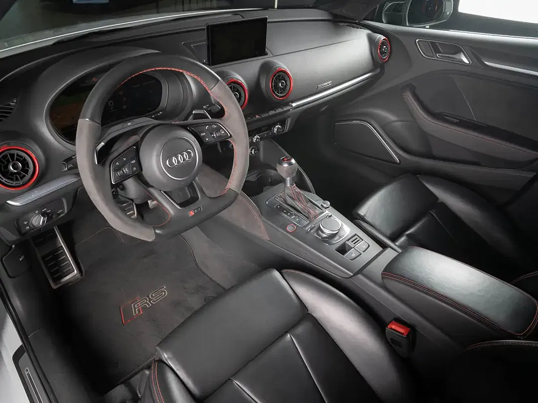 Audi RS3 2.5 TFSI quattro - Thumbnail 10