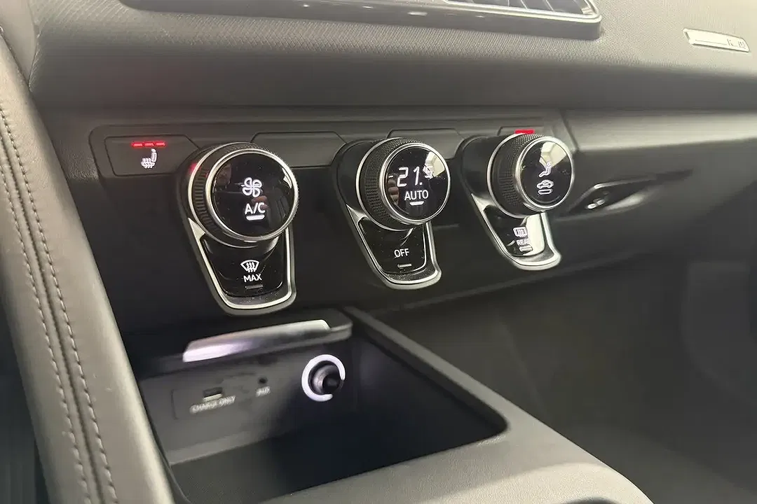 Audi R8 V10 - Thumbnail 20