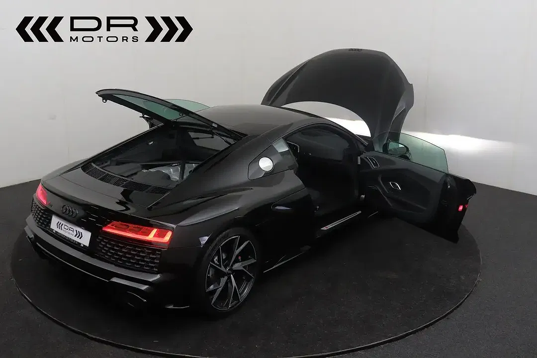 Audi R8 V10 - Thumbnail 4