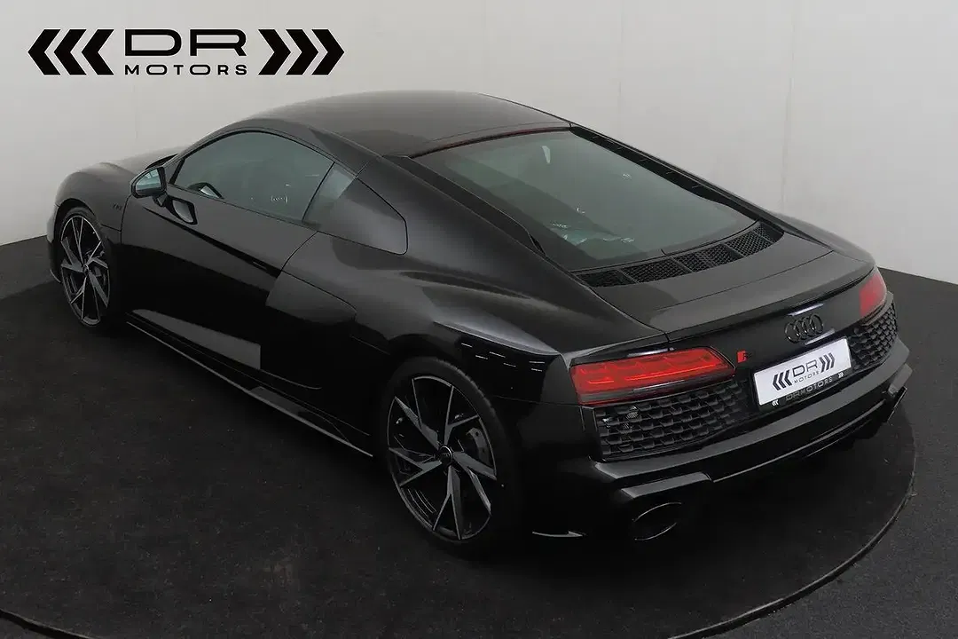Audi R8 V10 - Thumbnail 5