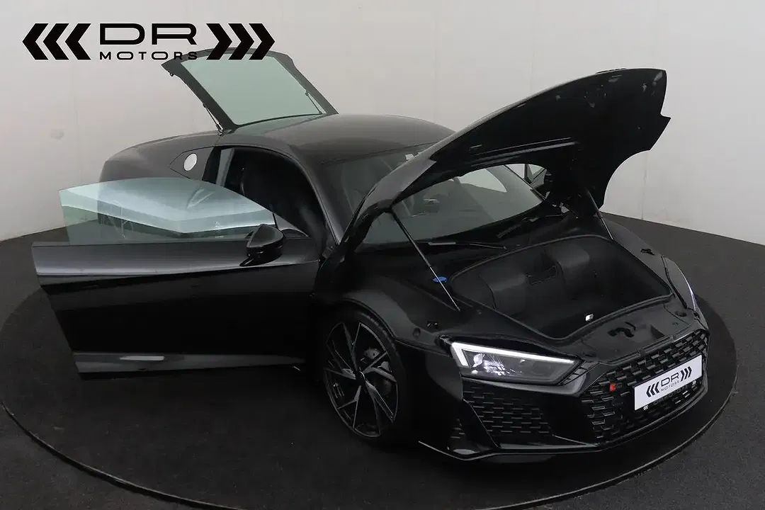 Audi R8 V10 - Thumbnail 6