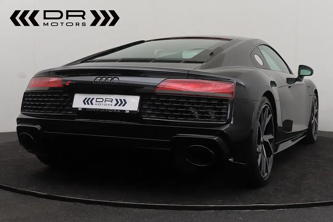 Audi R8 V10 - Thumbnail 8