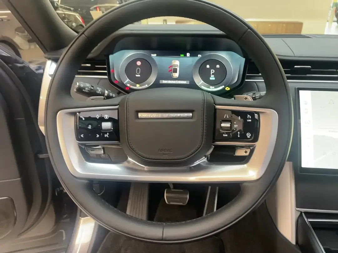 Land Rover Range Rover LWB Autobiography - Thumbnail 11