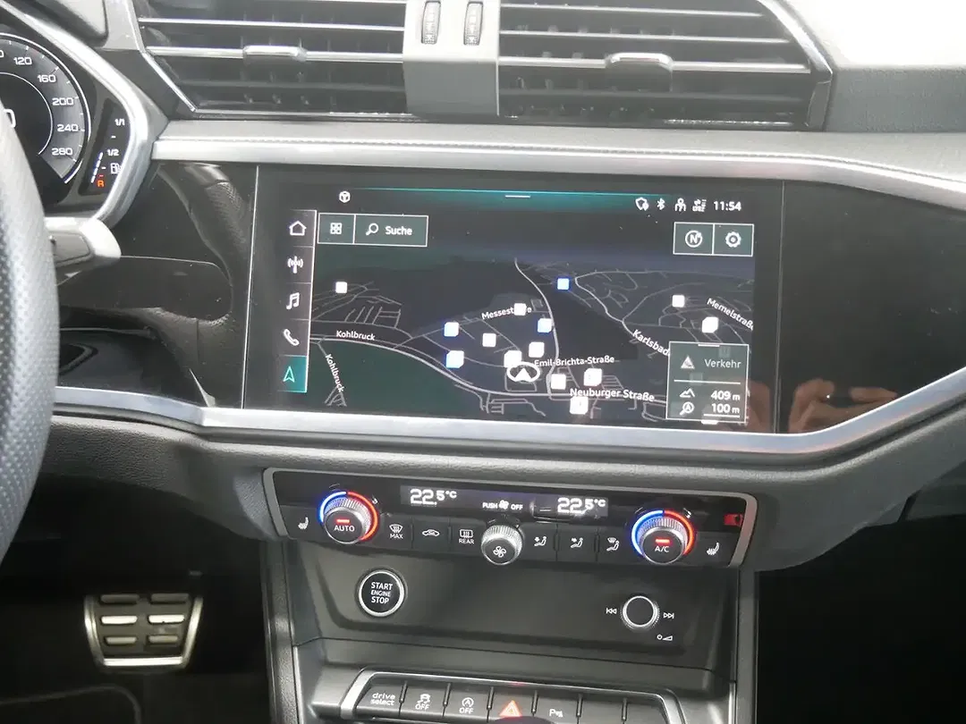 Audi Q3 40 TDI quattro Matrix LED Sportback S line - Thumbnail 10