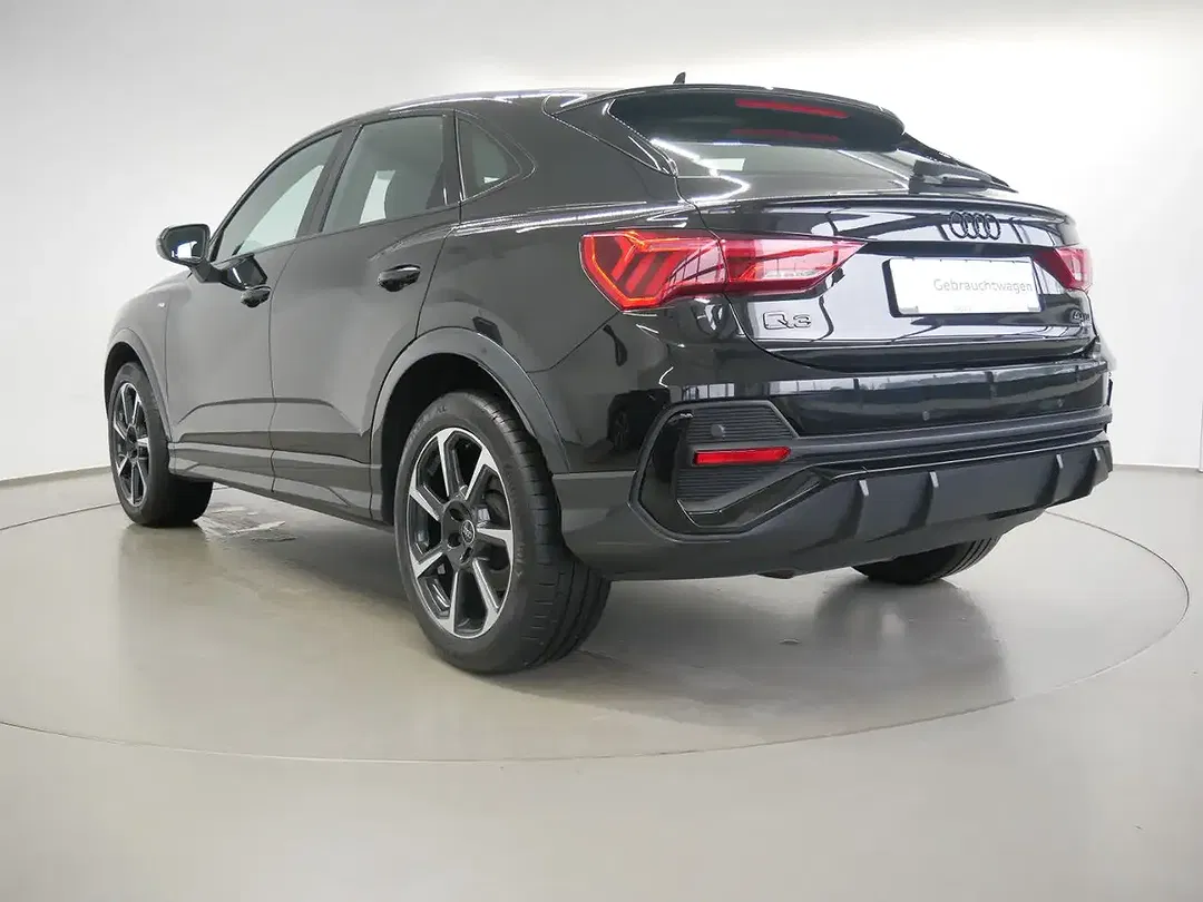 Audi Q3 40 TDI quattro Matrix LED Sportback S line - Thumbnail 4