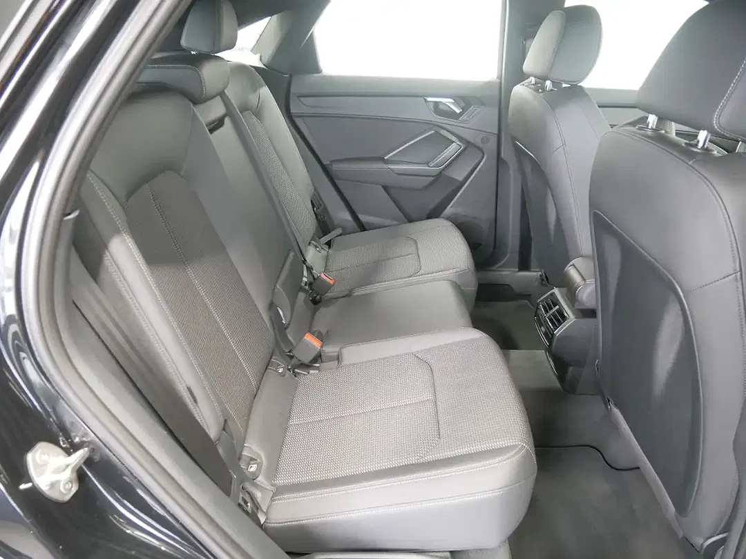 Audi Q3 40 TDI quattro Matrix LED Sportback S line - Thumbnail 7