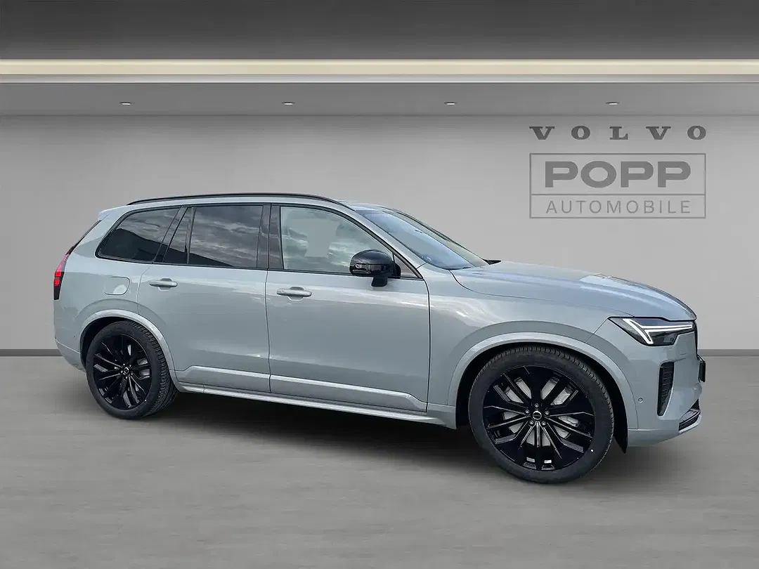 Volvo XC90 T8 AWD Ultra Black Edition - Thumbnail 6