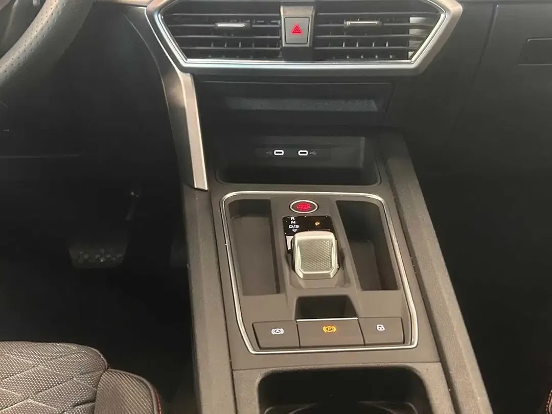 SEAT Leon 2.0 TDI DSG FR - Thumbnail 11