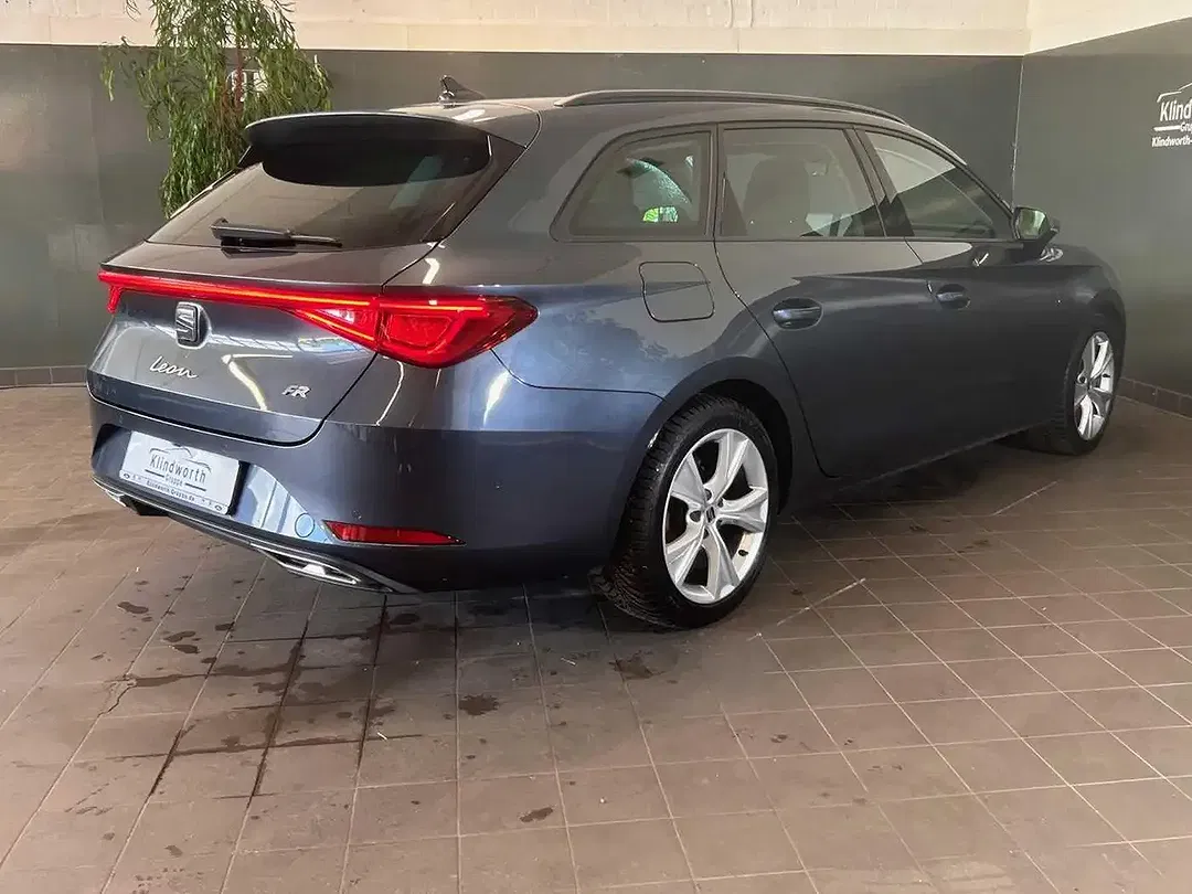 SEAT Leon 2.0 TDI DSG FR - Thumbnail 3