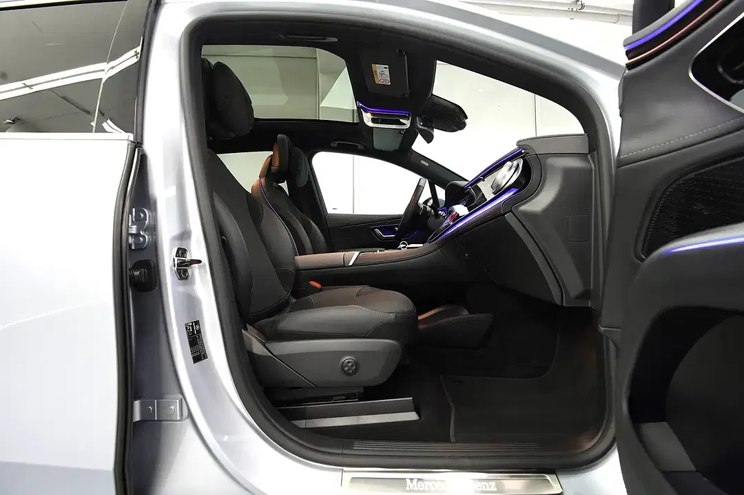 Mercedes-Benz EQS 500 580 4MATIC - Thumbnail 39
