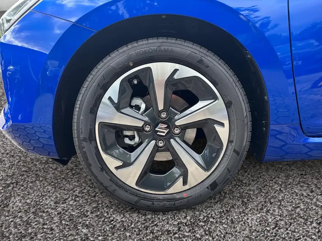 Suzuki Swift Hybrid Comfort+ - Thumbnail 10