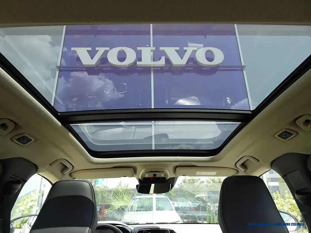 Volvo XC40 T5 Geartronic Recharge Ultimate Dark - Thumbnail 18