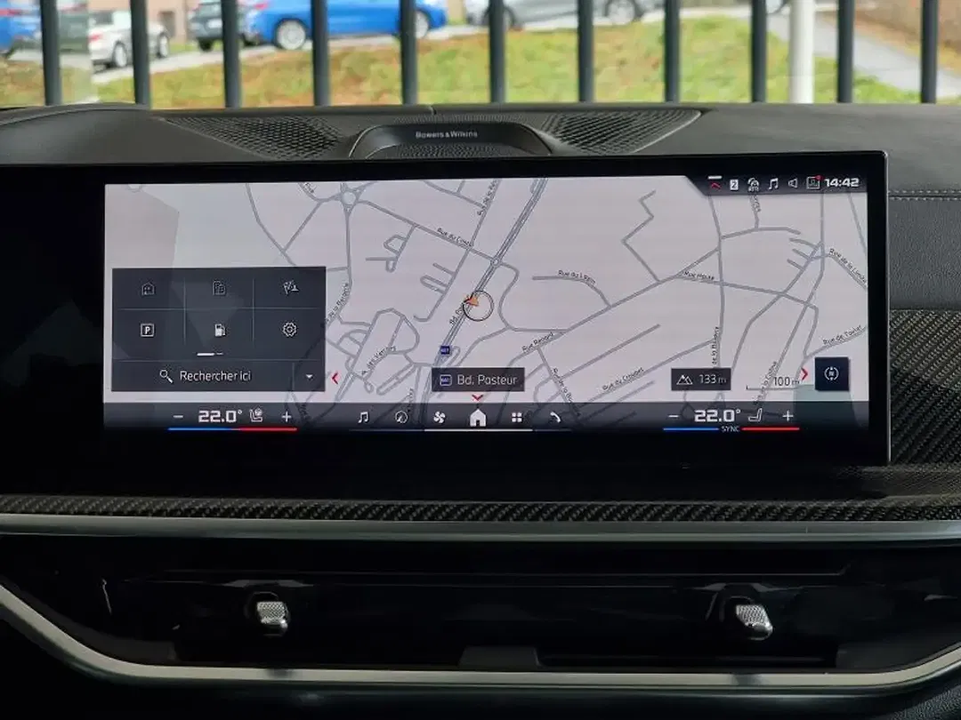BMW X7 M xDrive - Thumbnail 4