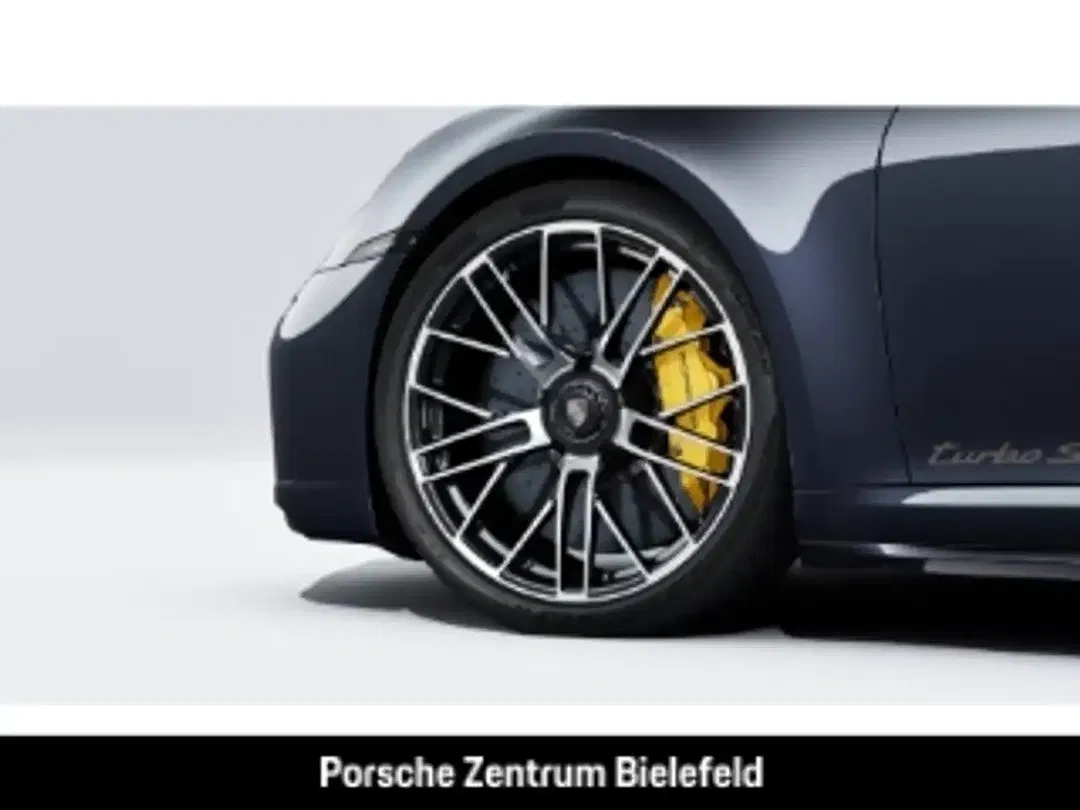 Porsche 992 Turbo S Cabriolet - Thumbnail 10