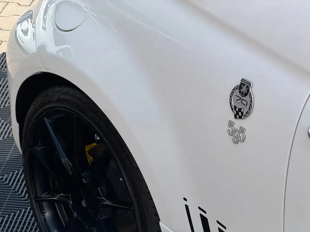 Abarth 595 Turismo Edition - Thumbnail 11