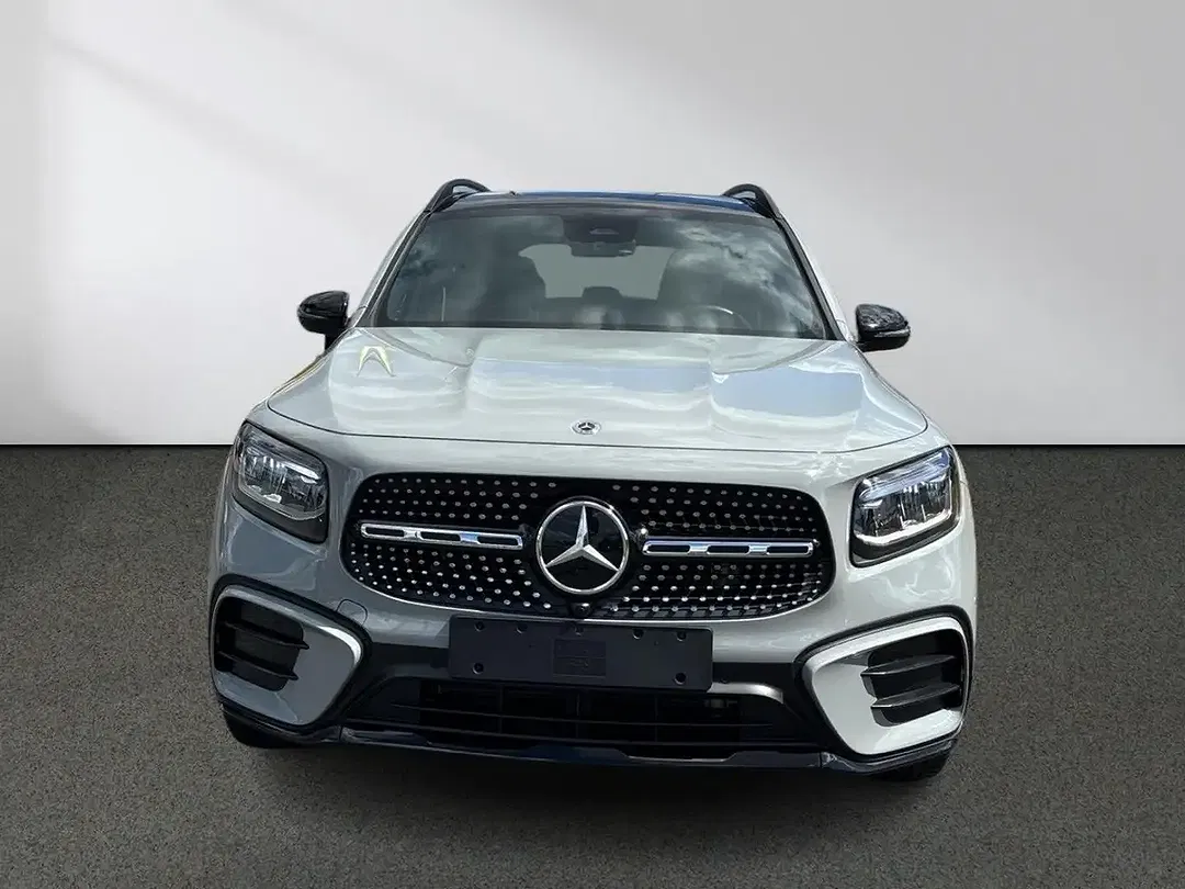 Mercedes-Benz GLB 200 AMG Edition Night - Thumbnail 4