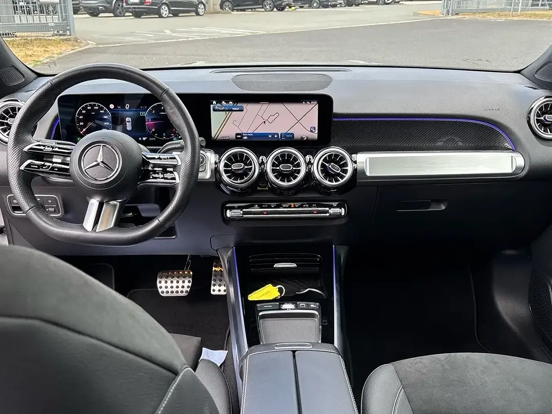 Mercedes-Benz GLB 200 AMG Edition Night - Thumbnail 8