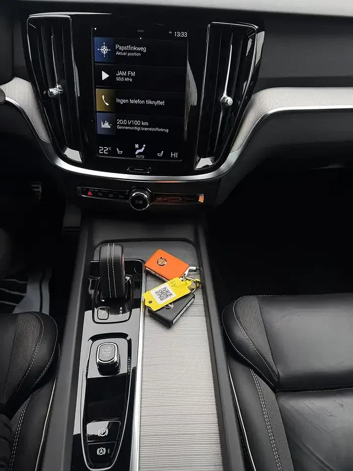 Volvo V60 R-Design - Thumbnail 13