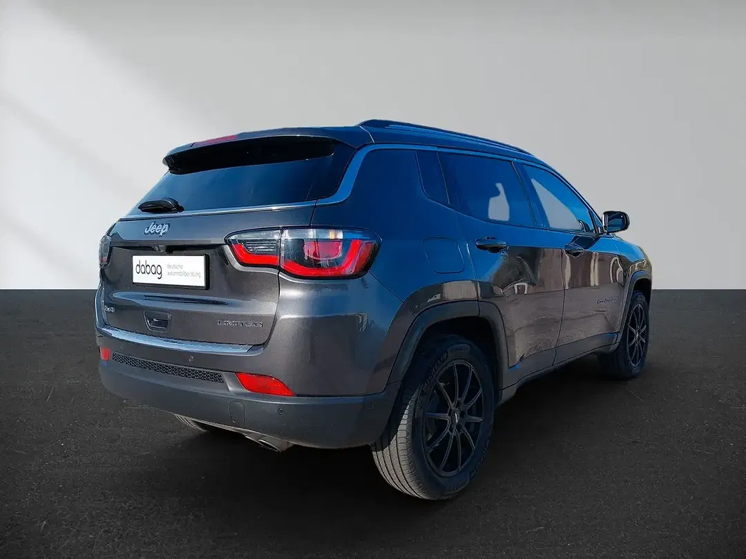 Jeep Compass 4x4 Limited - Thumbnail 6
