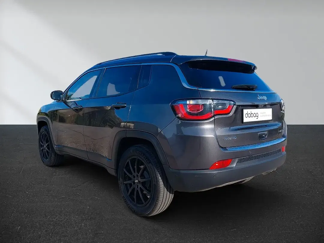 Jeep Compass 4x4 Limited - Thumbnail 8