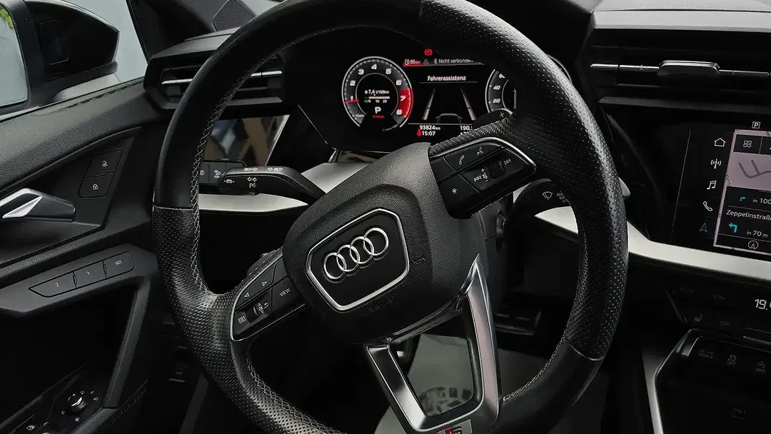 Audi S3 TFSI S tronic quattro Matrix LED Sportback - Thumbnail 12