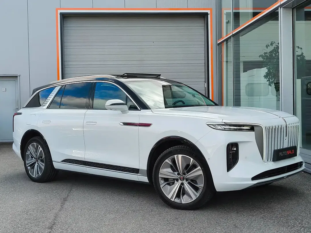Hongqi E-HS9 - Thumbnail 4
