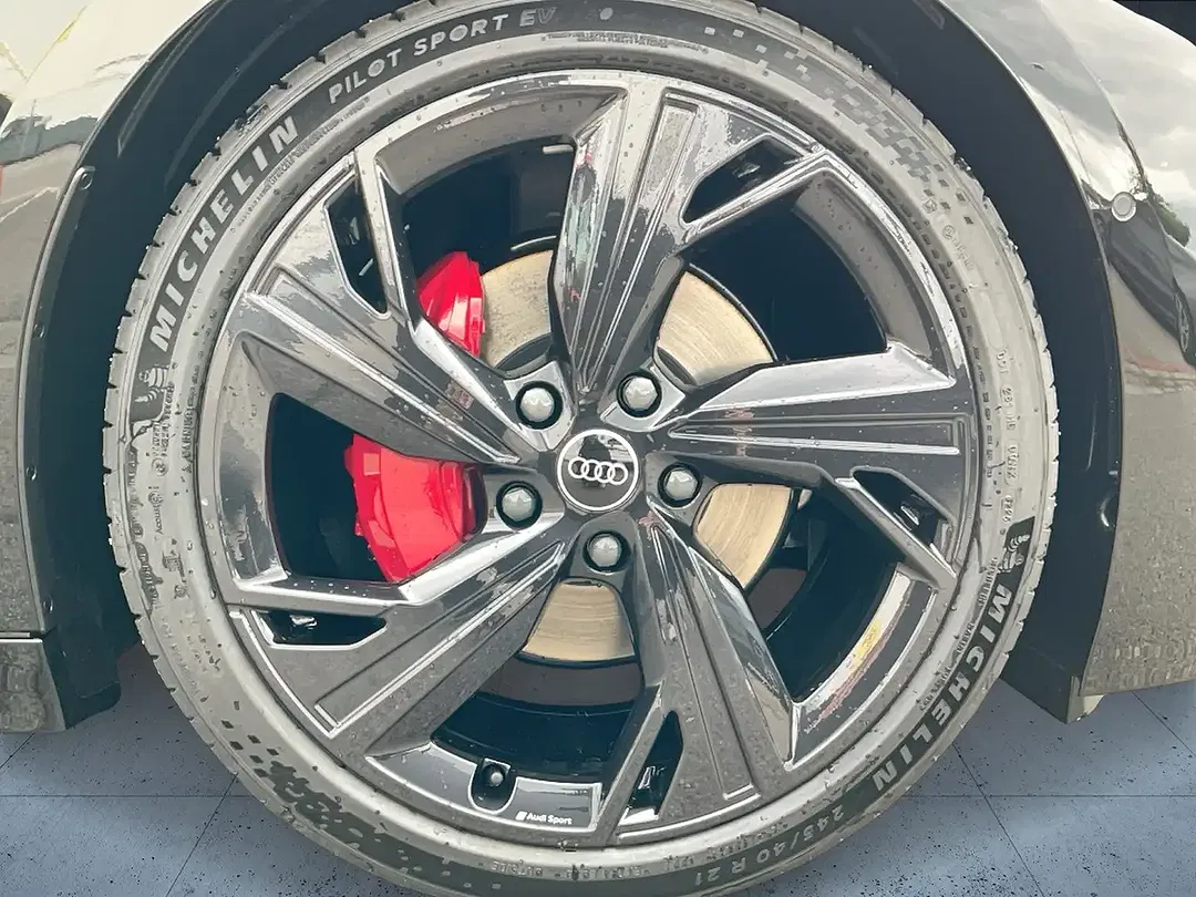 Audi A6 e-tron performance Avant S line - Thumbnail 8