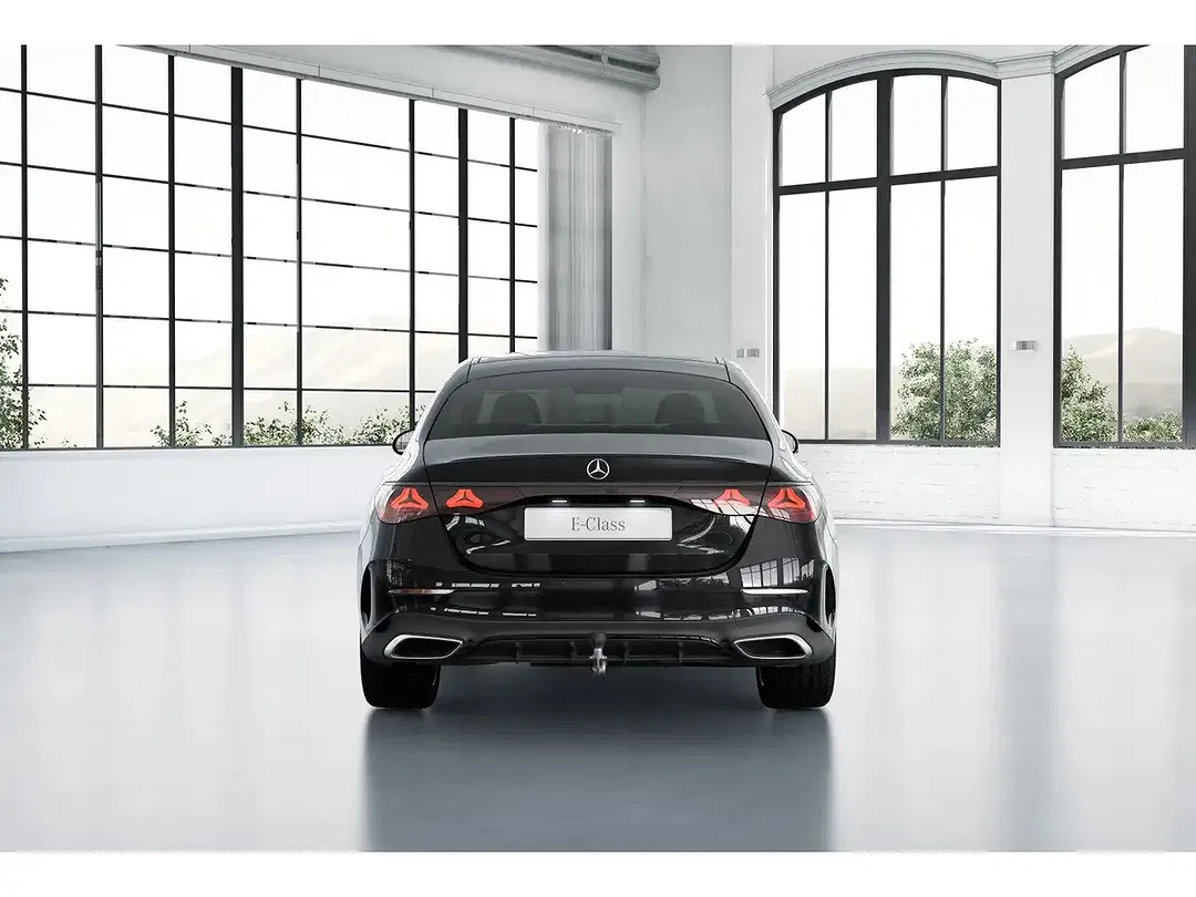 Mercedes-Benz E 220 - Thumbnail 13