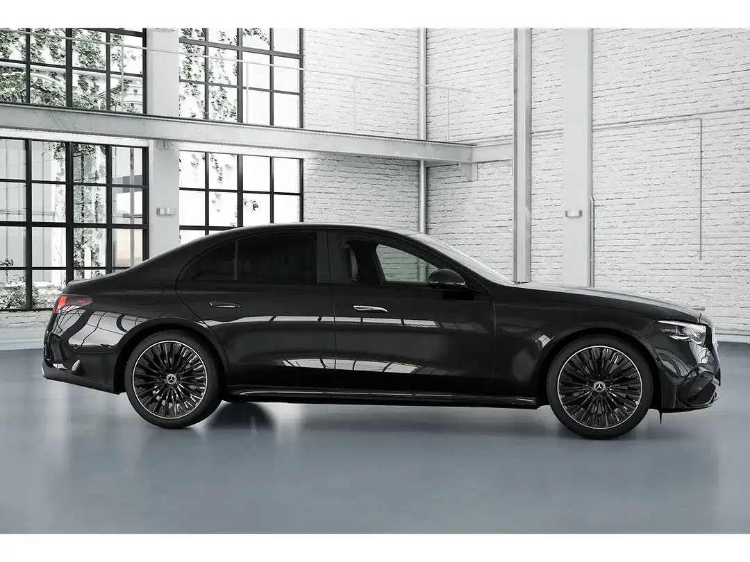Mercedes-Benz E 220 - Thumbnail 8