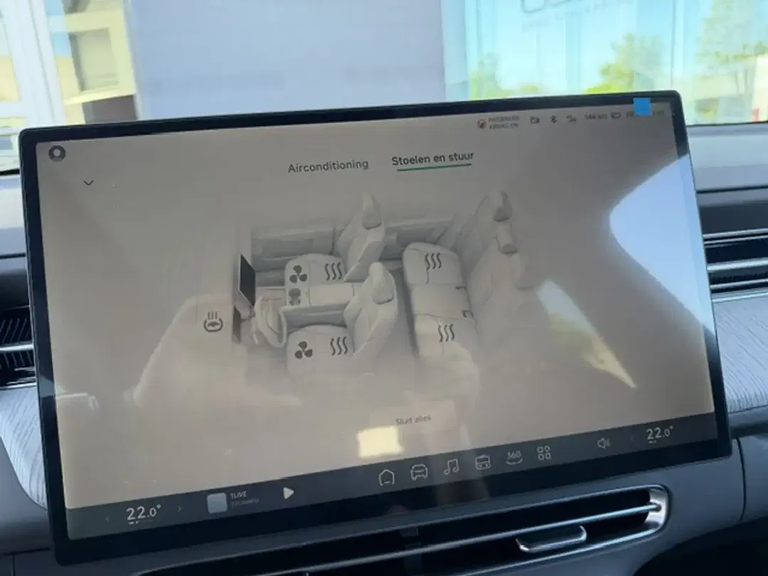 Xpeng G6 AWD Performance Black Edition Premium - Thumbnail 13