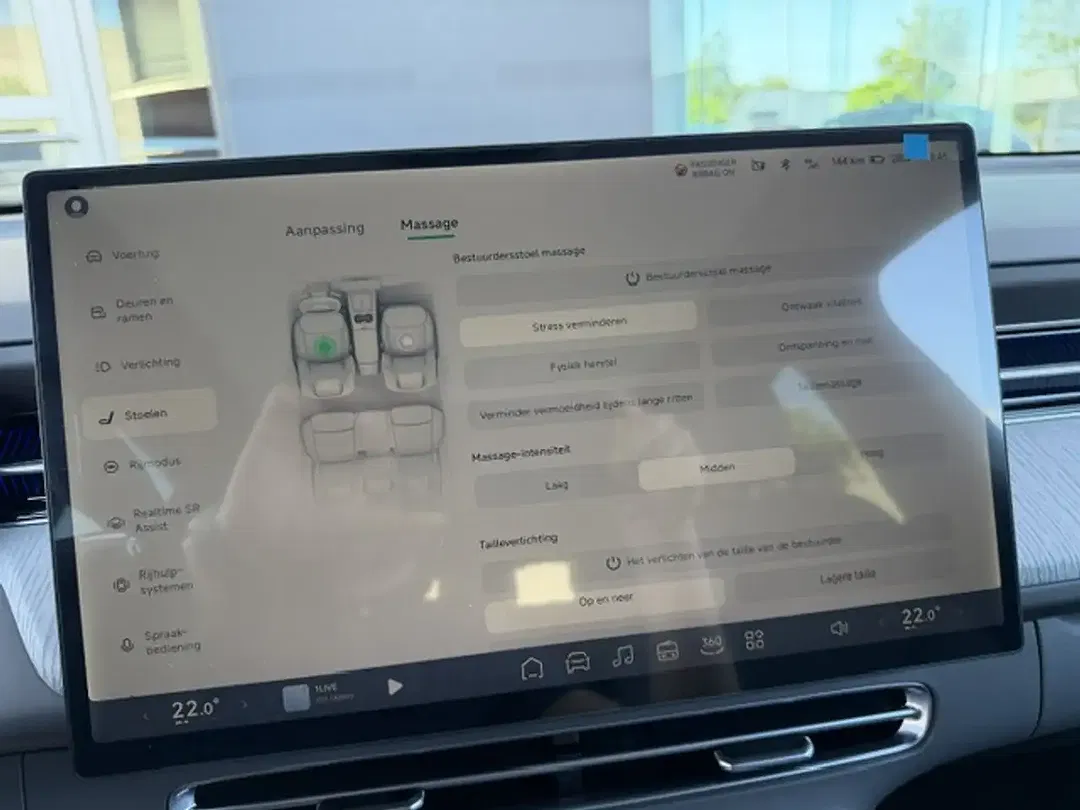 Xpeng G6 AWD Performance Black Edition Premium - Thumbnail 16