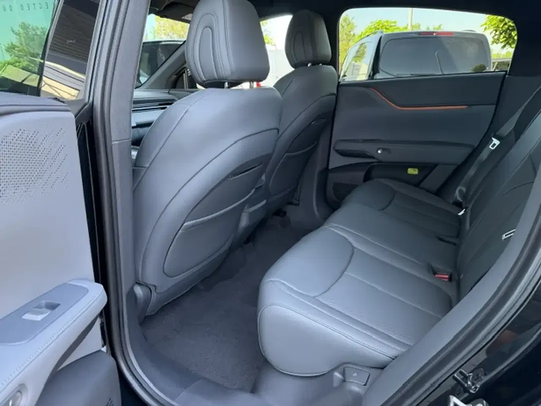 Xpeng G6 AWD Performance Black Edition Premium - Thumbnail 19