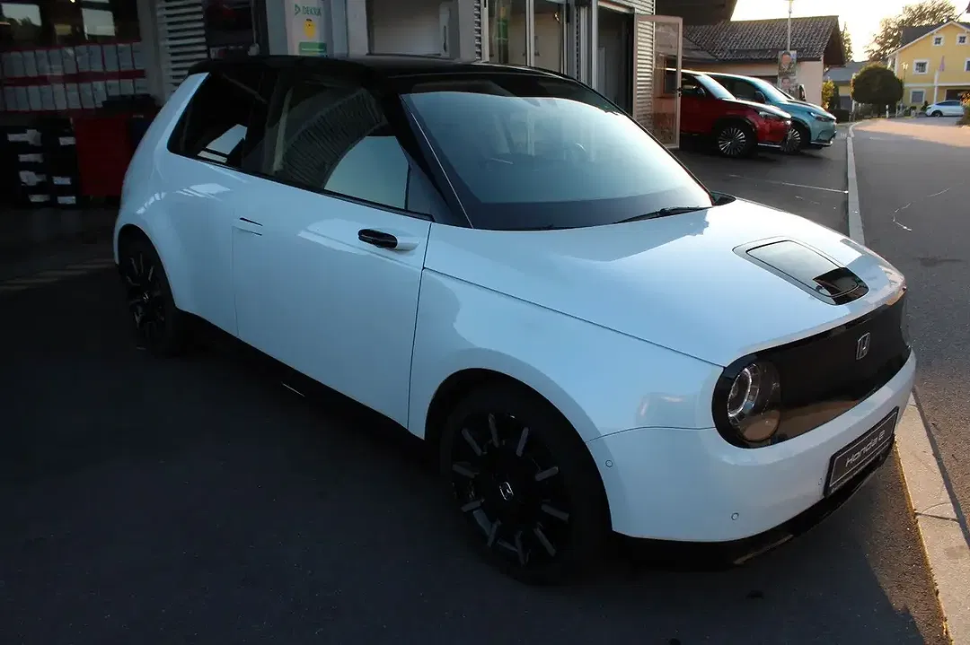 Honda E Advance - Thumbnail 3