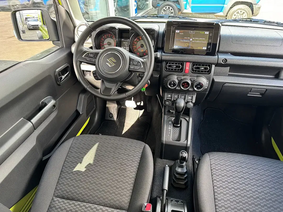Suzuki Jimny AllGrip Comfort+ - foto 15