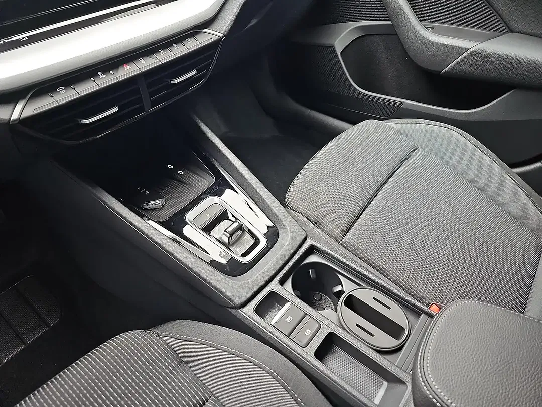 Skoda Octavia 1.5 TSI DSG Combi 130 Years - Thumbnail 12