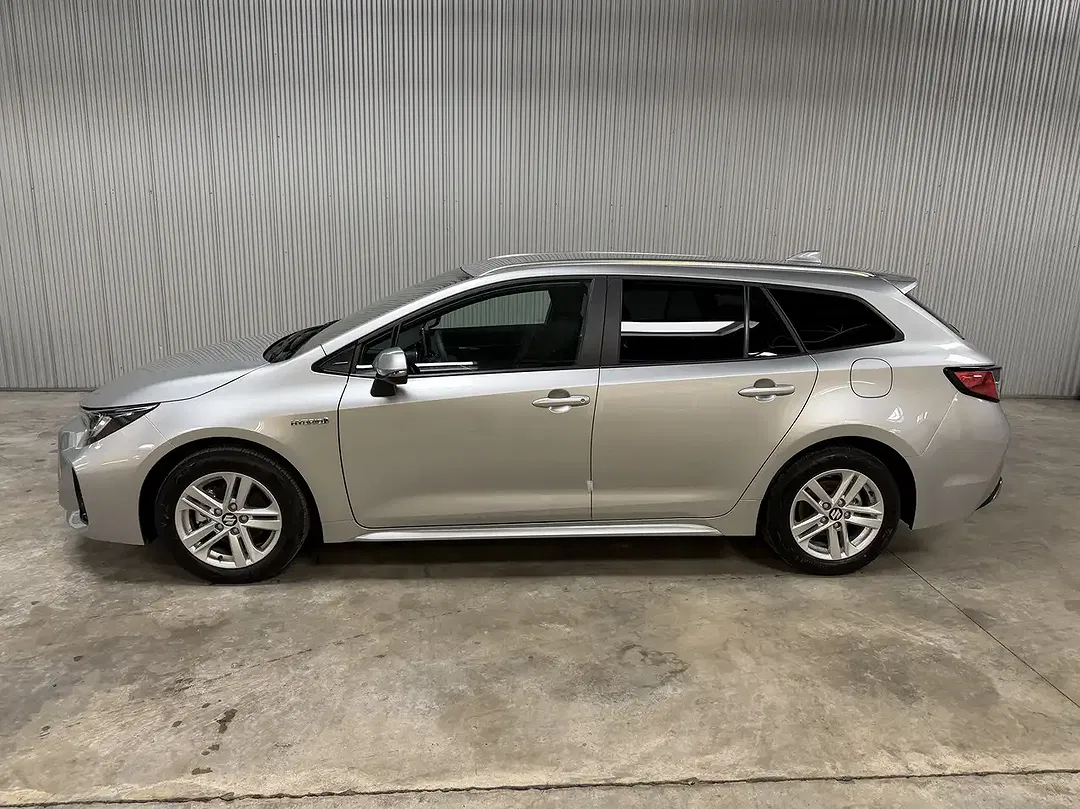 Suzuki Swace Hybrid 1.8 CVT - foto 1