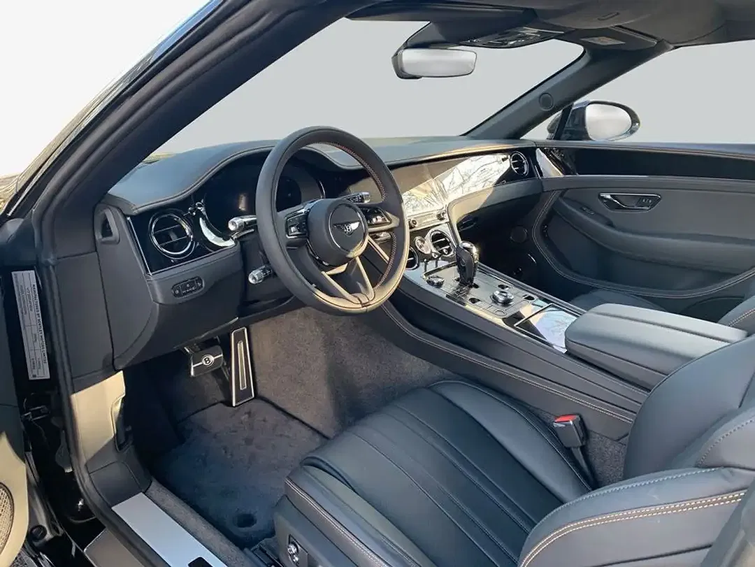 Bentley Continental GTC 4.0 V8 Hybrid Black Edition - Thumbnail 13