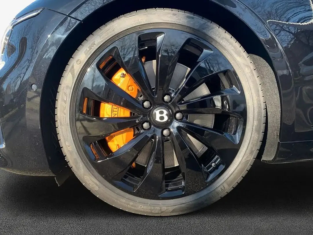 Bentley Continental GTC 4.0 V8 Hybrid Black Edition - Thumbnail 8