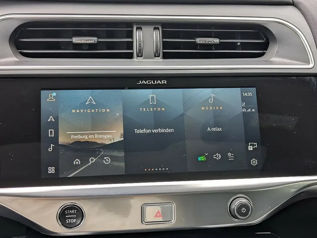 Jaguar I-Pace EV400 S Black - Thumbnail 13