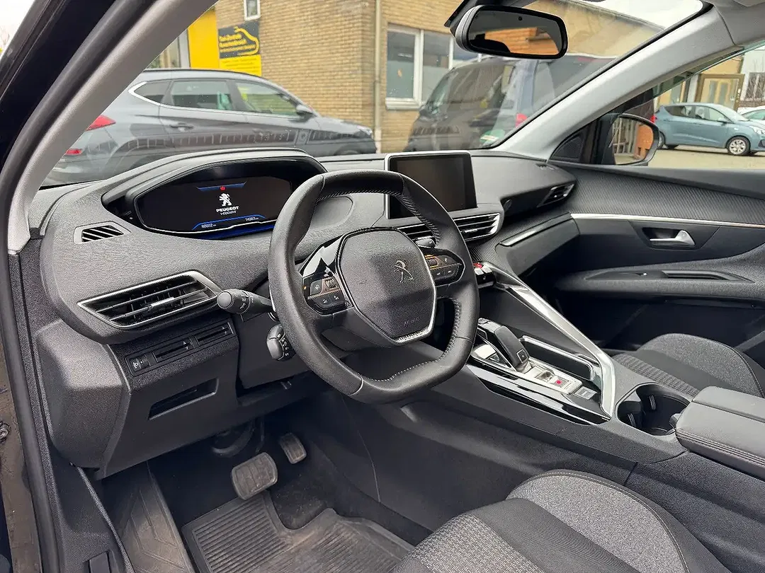 Peugeot 3008 AUT Active - Thumbnail 6