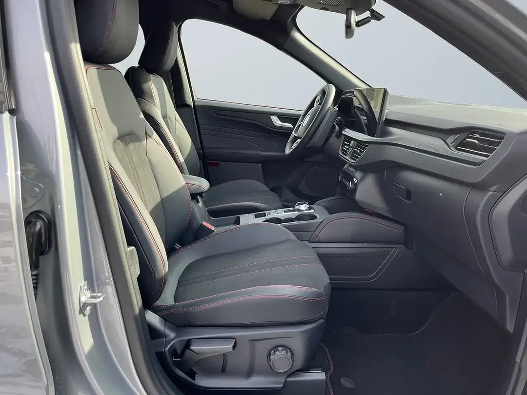 Ford Kuga ST-Line X - Thumbnail 10