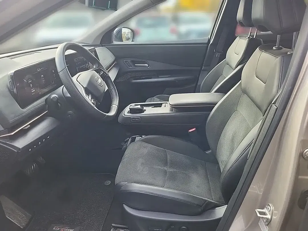 Nissan Ariya Evolve - Thumbnail 7