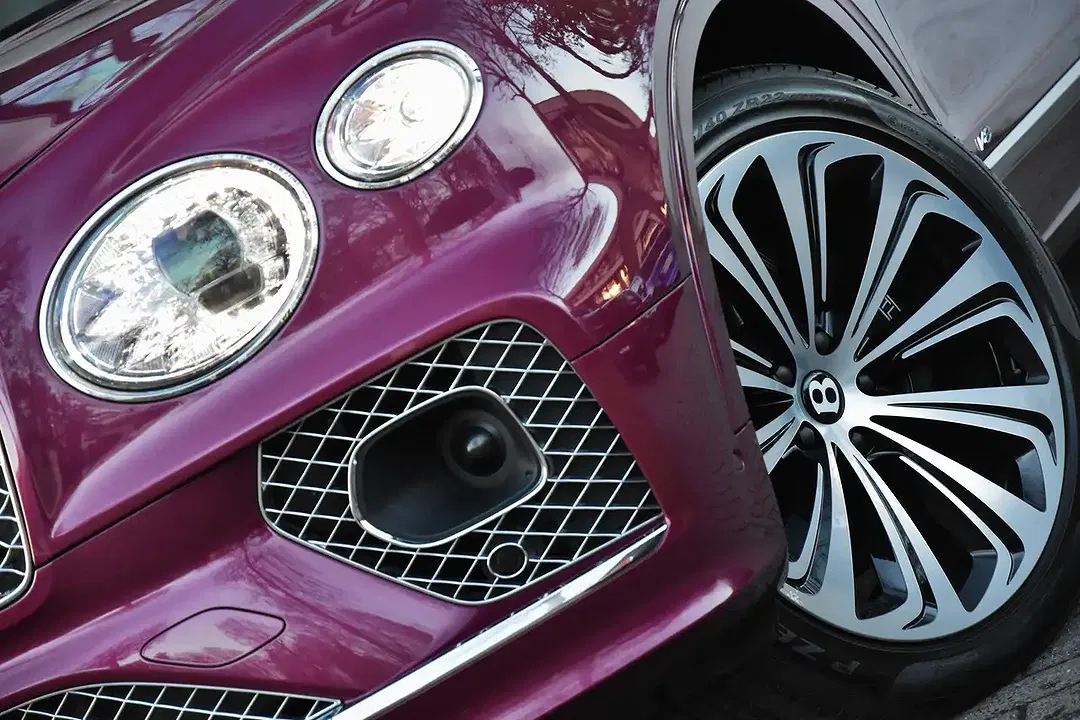 Bentley Bentayga 4.0 V8 S Mulliner - Thumbnail 4