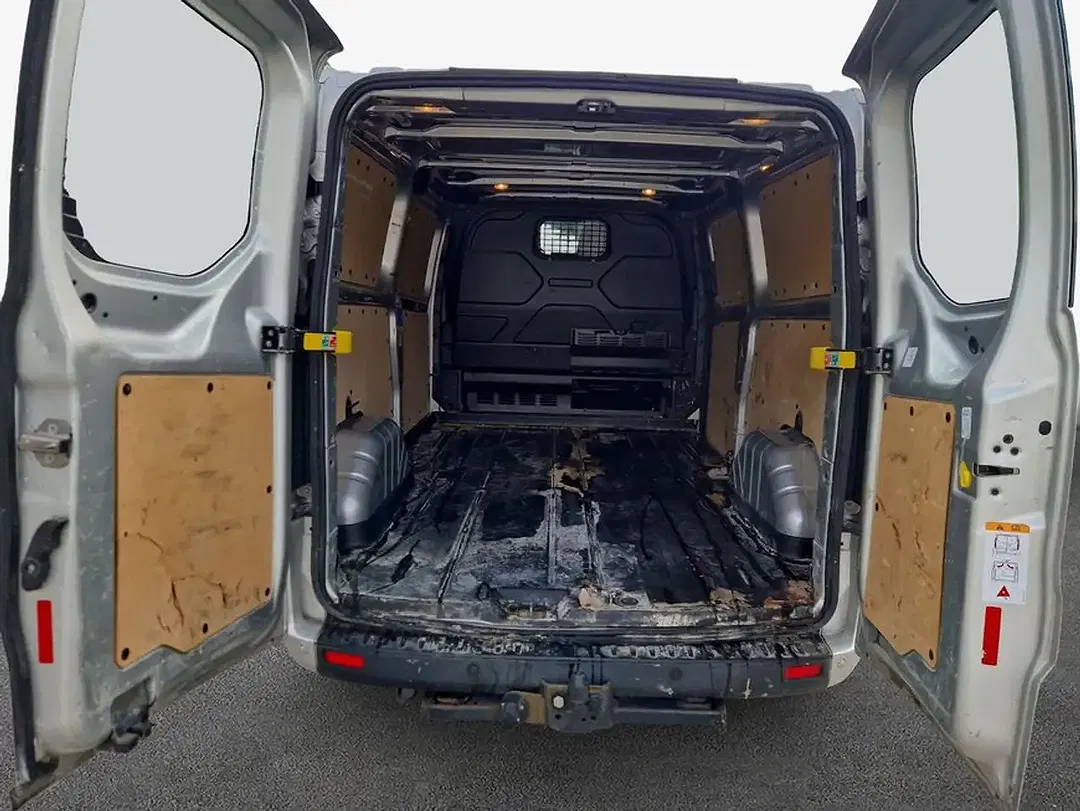 Ford Transit Custom 340 L2H1 Trend - Thumbnail 8