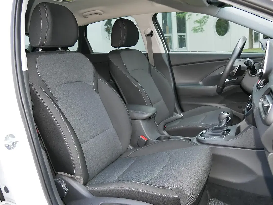 Hyundai i30 1.0 T-GDI DCT Edition 30+ - Thumbnail 6