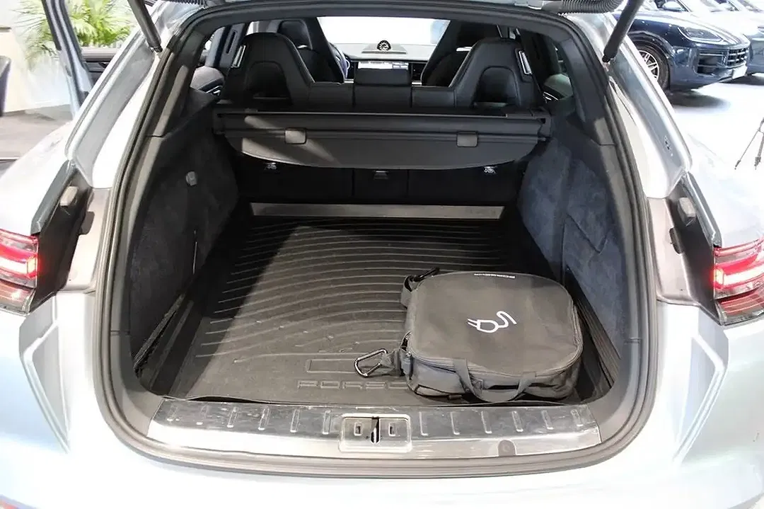 Porsche Panamera E-Hybrid 4 Sport Turismo Edition - foto 15