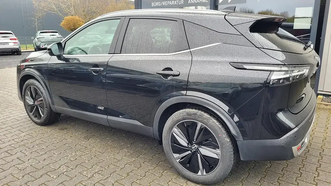 Nissan Qashqai 4x4 Tekna - Thumbnail 6