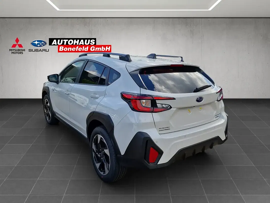 Subaru Crosstrek Active - Thumbnail 4