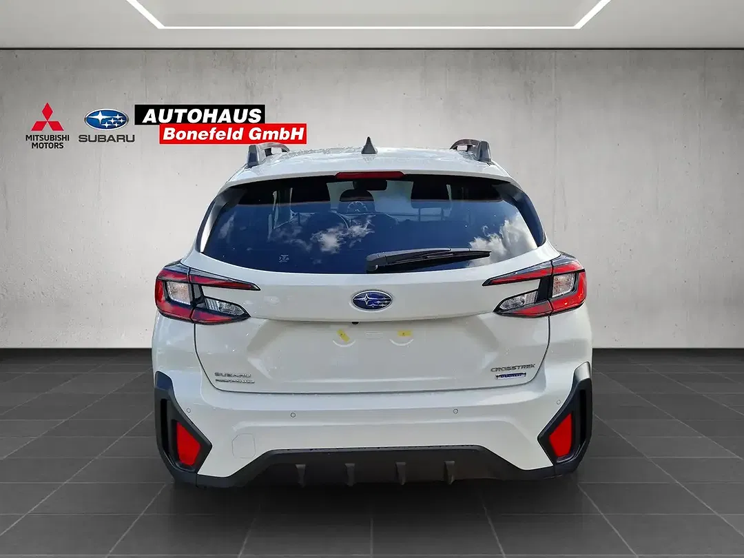 Subaru Crosstrek Active - Thumbnail 5